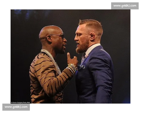 跨界世纪之战康纳麦格雷戈对决梅威瑟的拳台传奇商业与荣耀博弈全纪录